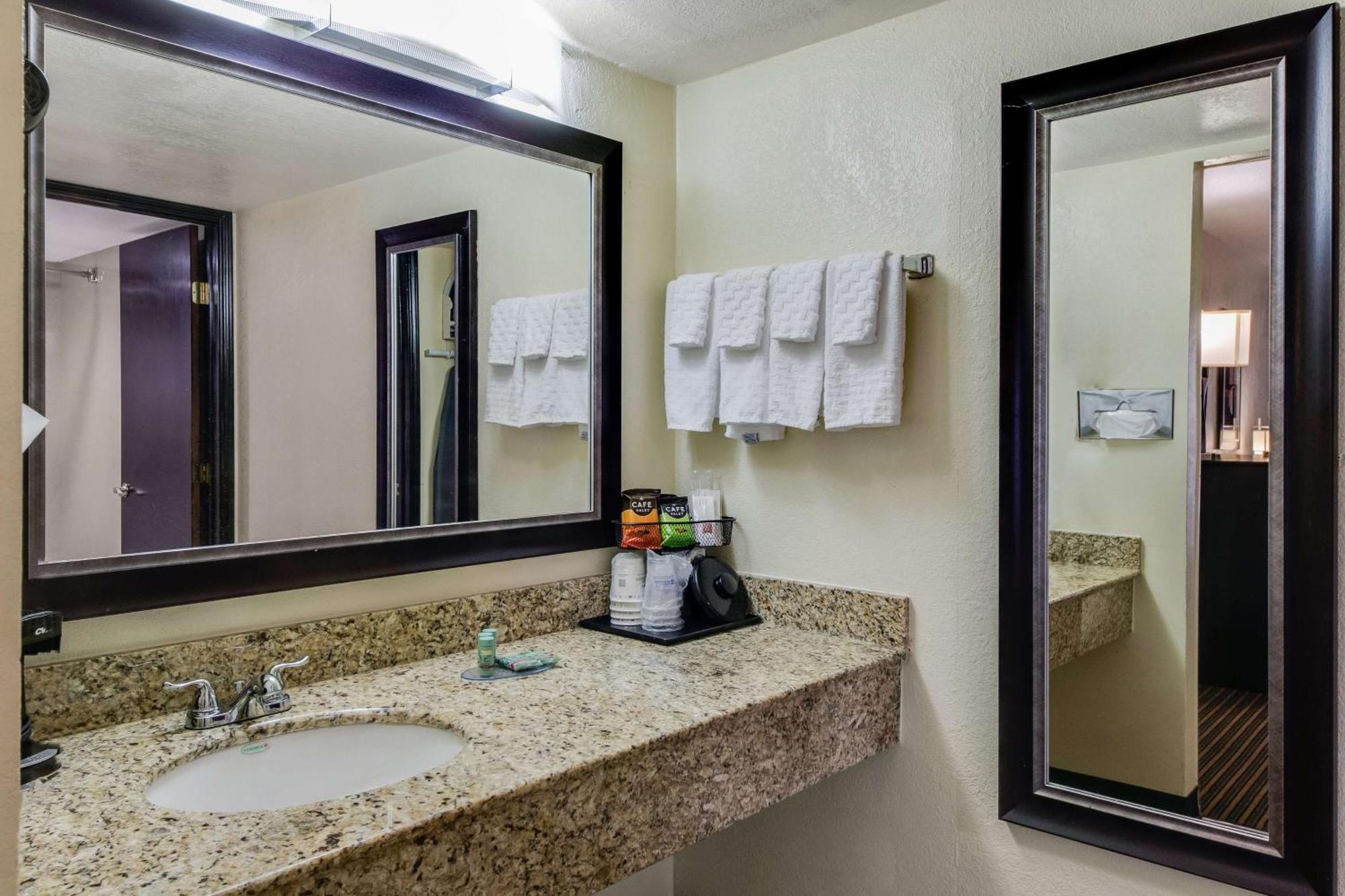 Best Western Inn Of Del Rio Ngoại thất bức ảnh