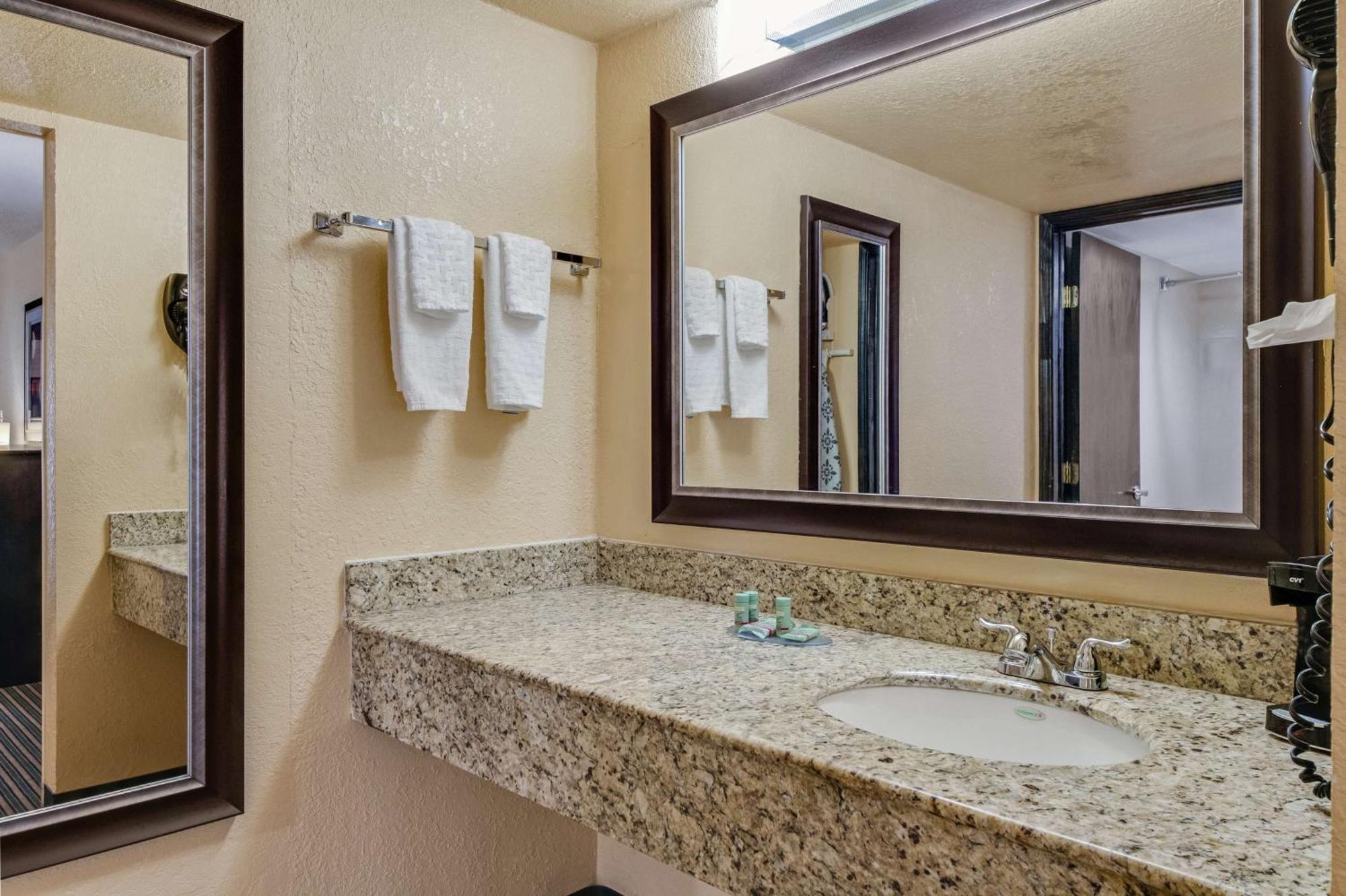 Best Western Inn Of Del Rio Ngoại thất bức ảnh